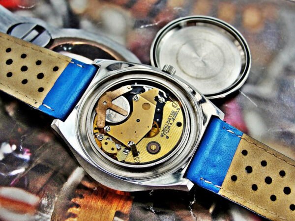 Beautiful large steel Tissot watch from the 1970s. - Image 11