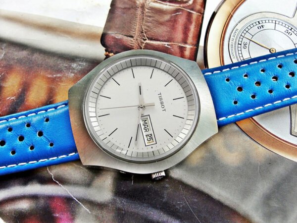Beautiful large steel Tissot watch from the 1970s. - Image 5
