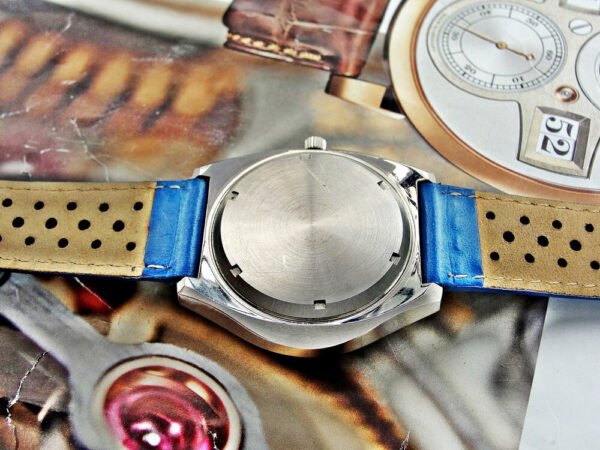 Beautiful large steel Tissot watch from the 1970s. - Image 10