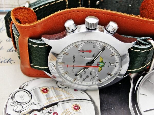 Beautiful rare Poljot Sturmanskie pilot chronograph watch from the 1980s - Image 11