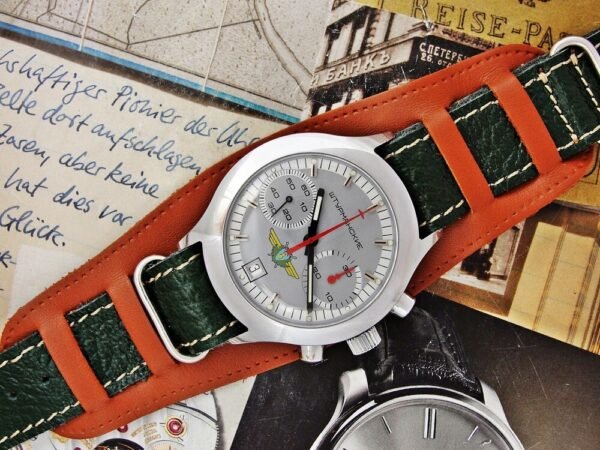 Beautiful rare Poljot Sturmanskie pilot chronograph watch from the 1980s - Image 4