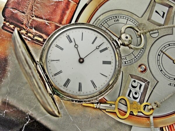 Nice double lid key silver pocket watch from the 1800s