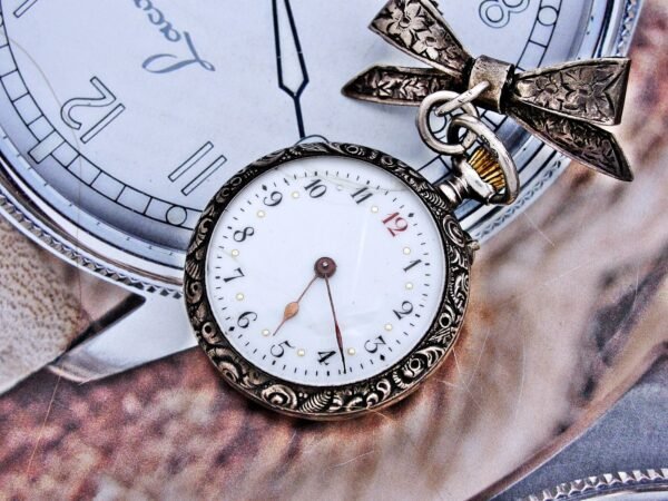Nice silver nun's pocket watch with badge from the 1800s. - Image 18