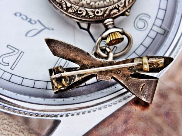 Nice silver nun's pocket watch with badge from the 1800s. - Image 6