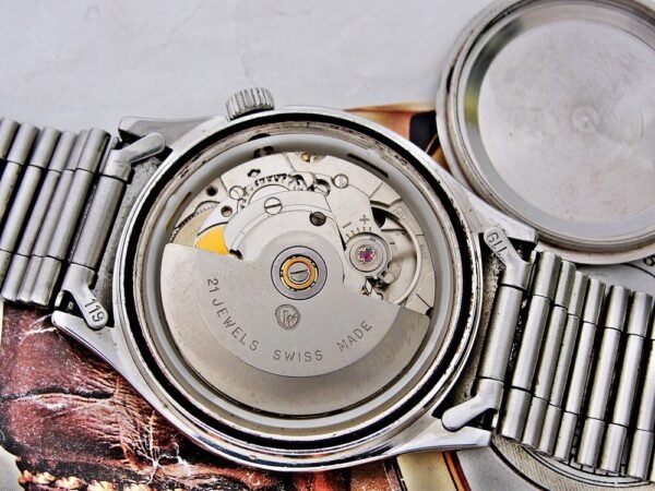 Nice steel automatic Doxa watch from the 1980s. - Image 15