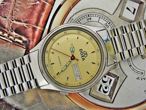 Nice steel automatic Doxa watch from the 1980s. - Image 3