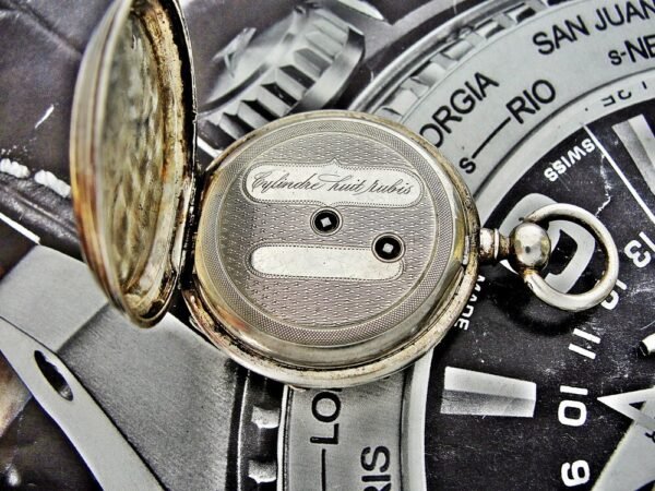 A rare nun's watch with a silver key from the 1800s that can be worn on the arm. - Image 12
