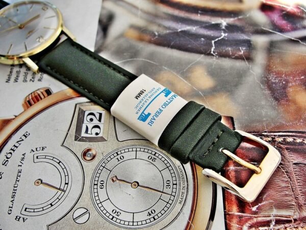 Beautiful mechanical Longines wristwatch from the 1960s. - Image 13