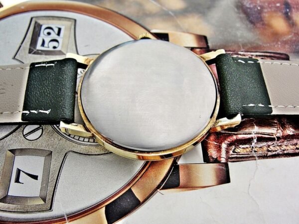 Beautiful mechanical Longines wristwatch from the 1960s. - Image 14