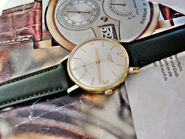 Beautiful mechanical Longines wristwatch from the 1960s. - Image 22