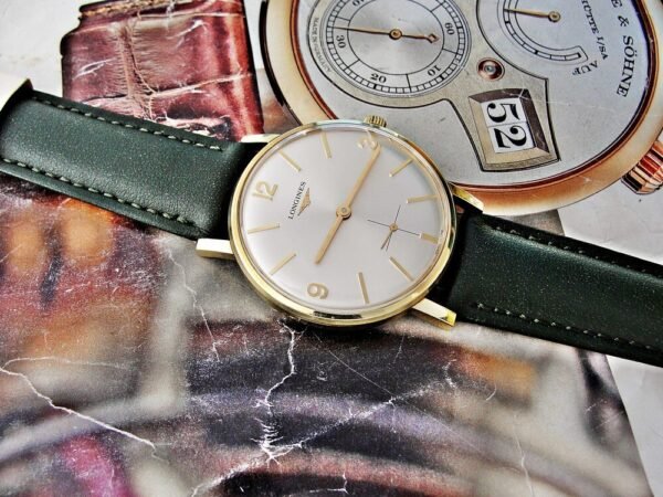 Beautiful mechanical Longines wristwatch from the 1960s. - Image 23