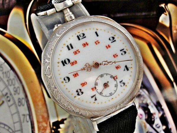 Beautiful porcelain dial, silver case, swinging pocket watch. - Image 3