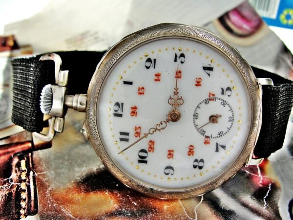 Beautiful porcelain dial, silver case, swinging pocket watch. - Image 5