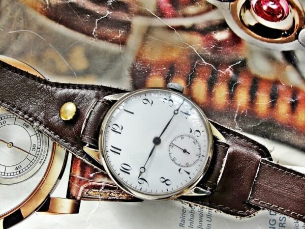 Beautiful porcelain dial watch from the early 1900s