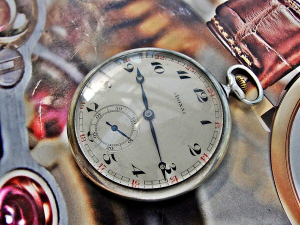Doxa silver pocket watch in a very nice case with a nice dial from the 1920s - Image 4