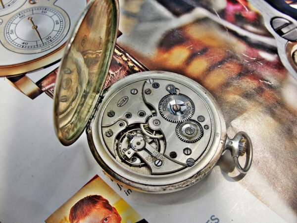 Doxa silver pocket watch in a very nice case with a nice dial from the 1920s - Image 8