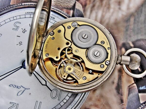 Rare Swiss military pocket watch from the 1940s. - Image 12