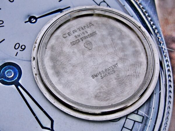 Beautiful Beautiful steel Certina DS-1 tortoise back watch from the 1960s. - Image 13