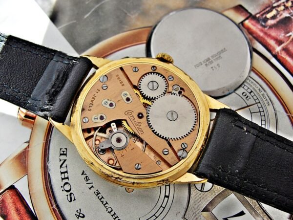 Beautiful Omikron Swiss watch from the 1960s. - Image 14