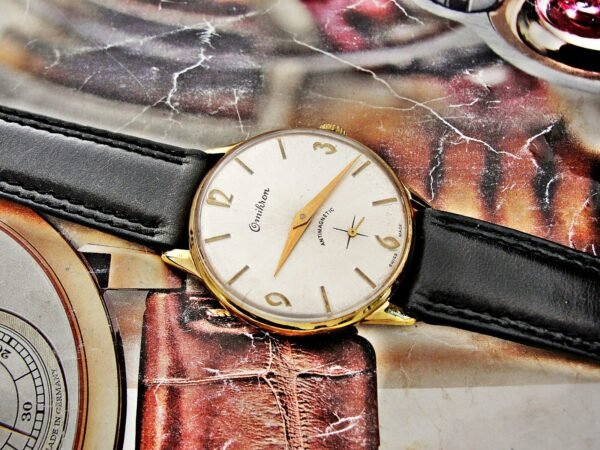 Beautiful Omikron Swiss watch from the 1960s. - Image 16