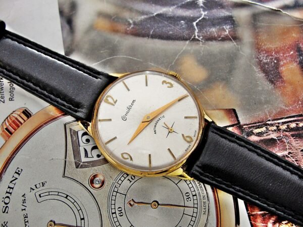 Beautiful Omikron Swiss watch from the 1960s. - Image 20