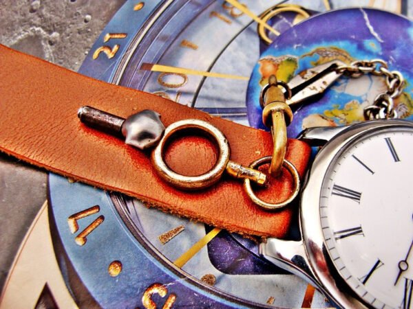 Beautiful keyed porcelain dial installation from the 1800s - Image 12