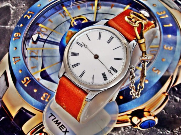 Beautiful keyed porcelain dial installation from the 1800s - Image 13