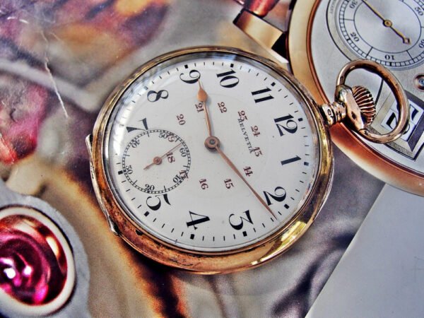 Helvetia silver pocket watch in a very nice case with a porcelain dial. - Image 3