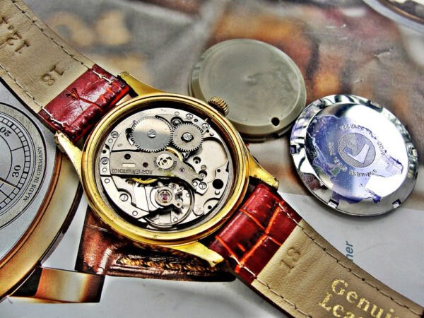 Nice and elegant Roamer Elegant watch from the 1970s - Image 11