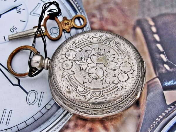 Nice keyed silver pocket watch from the 1800s - Image 12