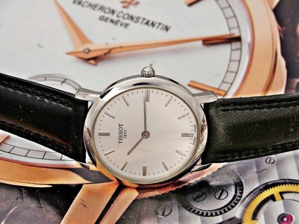 Nice steel Tissot watch from the 1980s.