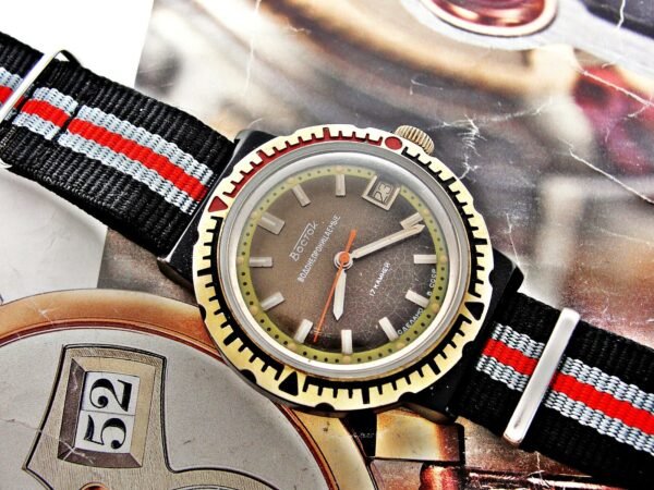 Rare Soviet Vostok military watch from the 1970s - Image 18