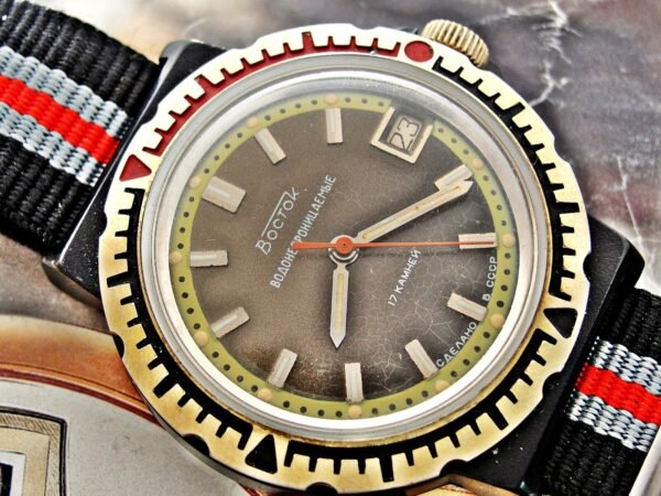 Rare Soviet Vostok military watch from the 1970s - Image 6