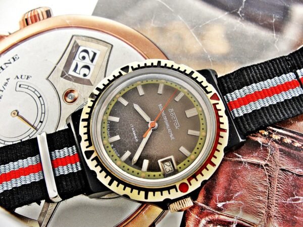 Rare Soviet Vostok military watch from the 1970s - Image 8