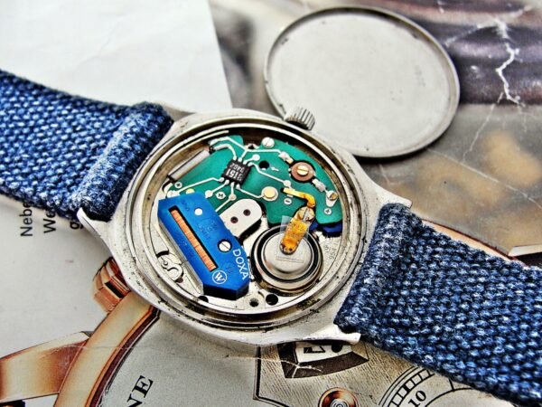 Rare Swiss Doxa Quartz watch from the 1980s. - Image 13