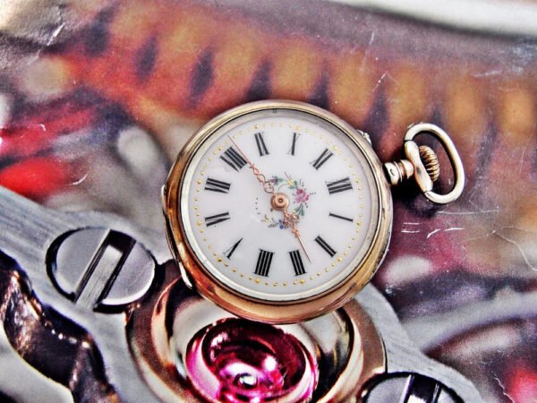 Beautiful silver nun watch with porcelain dial from the late 1800s - Image 5