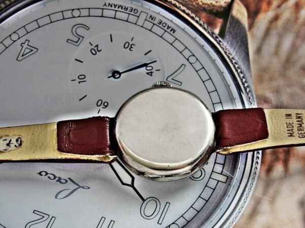 Beautiful women's Optima Swiss silver watch from the early 1900s - Image 12