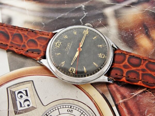 Rare black dial Doxa watch from 1962. - Image 3
