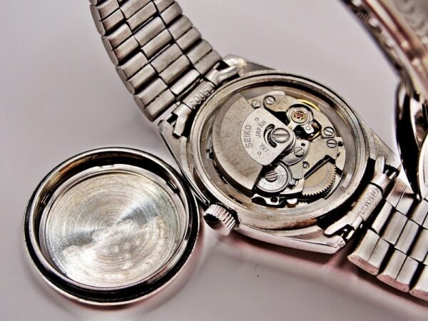 Very nice steel automatic Seiko 5 watch from 1985. - Image 14