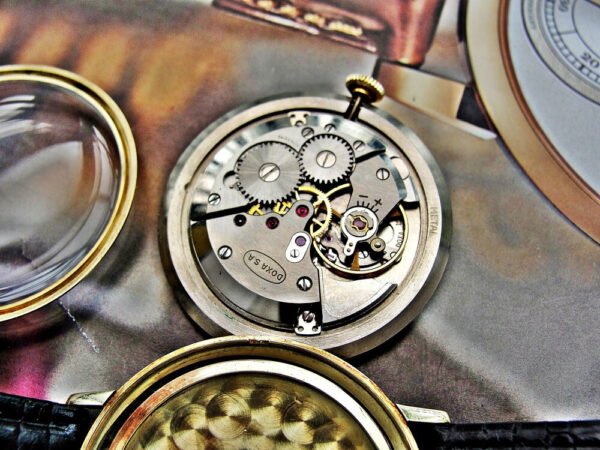 Beautiful 14-carat gold Doxa from the 1960s - Image 9