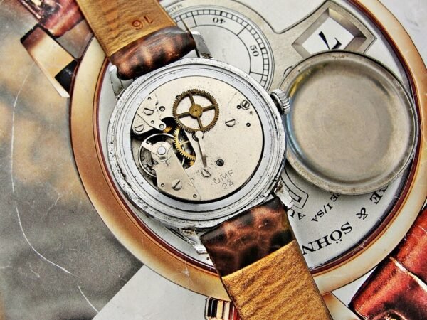 Nice GDR Ruhla Europa watch from the 1960s. - Image 10