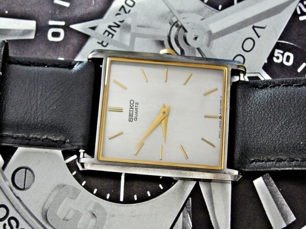 Nice elegant steel Seiko quartz suit watch from the 1980s - Image 3