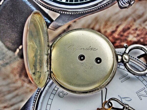 Rare silver pocket watch with key from the 1800s. - Image 12