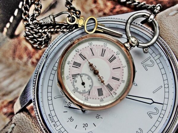 Rare silver pocket watch with key from the 1800s. - Image 20