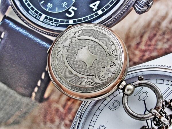 Rare silver pocket watch with key from the 1800s. - Image 10