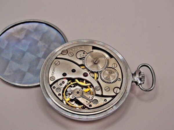 Very nice Molnia Soviet pocket watch from the 1950s - Image 10