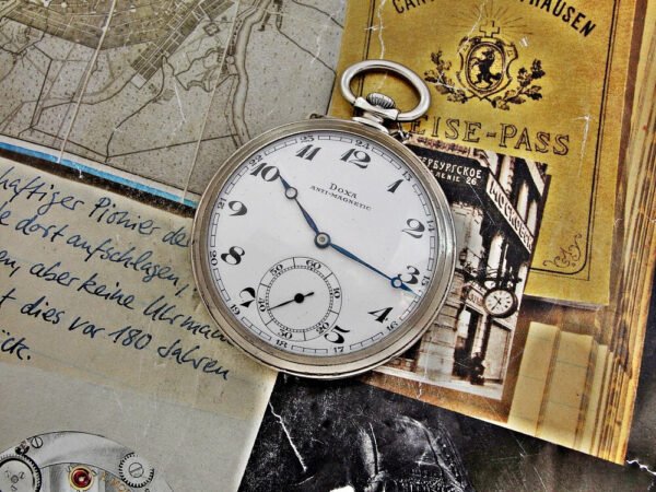 Doxa pocket watch with porcelain dial from the 1940s. - Image 6