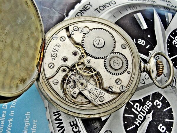 Nice Doxa pocket watch with porcelain dial from the 1920s. - Image 11