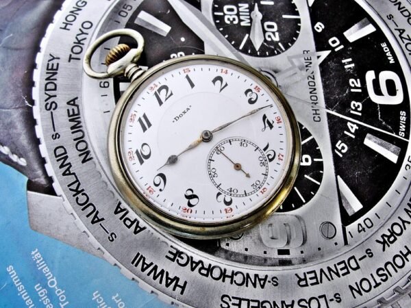 Nice Doxa pocket watch with porcelain dial from the 1920s. - Image 3