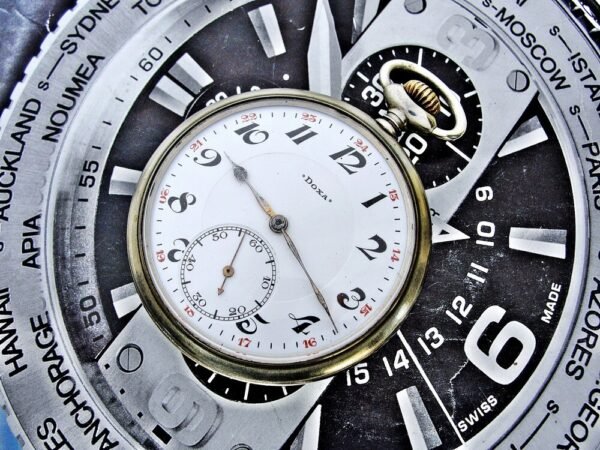 Nice Doxa pocket watch with porcelain dial from the 1920s.